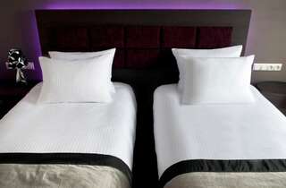 Отель Hotel 3 Trio Белосток Улучшенный двухместный номер с 1 кроватью или 2 отдельными кроватями-16